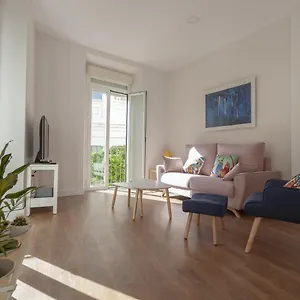 Rd Aparcamiento Incluido Triana Luminoso Cómodo 2bd 2bth Apartamento Sevilla