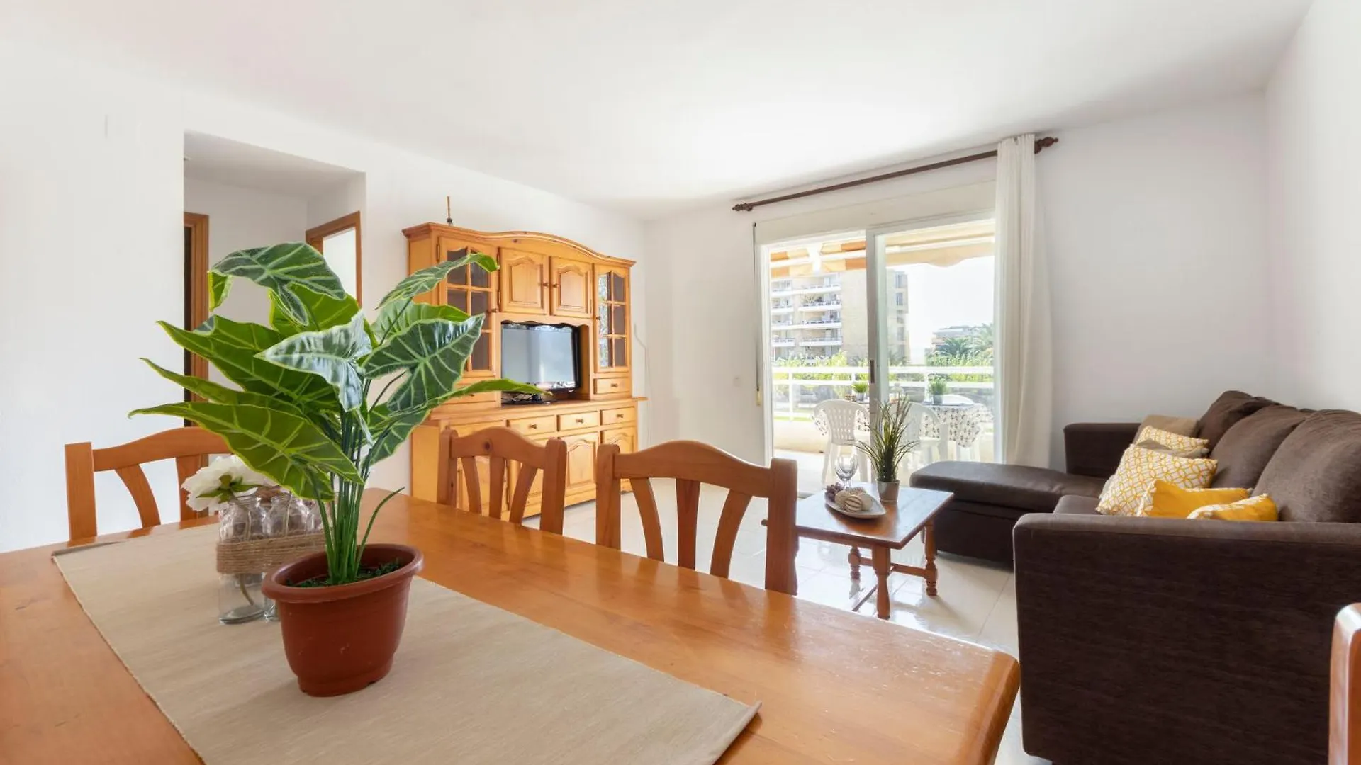 Apartment Homes & Go Mare Internum II La Pineda